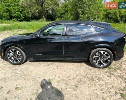 Черный Форд Mustang Mach-E, объемом двигателя 0 л и пробегом 171 тыс. км за 21500 $, фото 7 на Automoto.ua