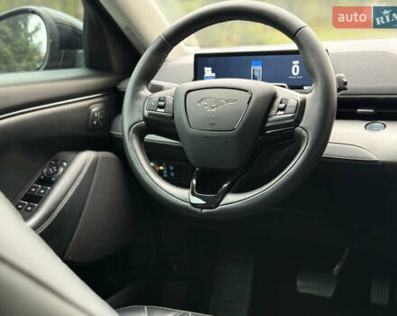 Чорний Форд Mustang Mach-E, об'ємом двигуна 0 л та пробігом 98 тис. км за 25900 $, фото 22 на Automoto.ua