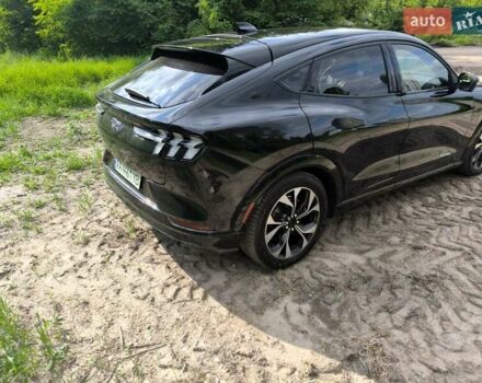 Черный Форд Mustang Mach-E, объемом двигателя 0 л и пробегом 171 тыс. км за 21500 $, фото 6 на Automoto.ua