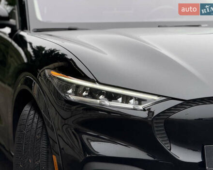 Чорний Форд Mustang Mach-E, об'ємом двигуна 0 л та пробігом 98 тис. км за 25900 $, фото 9 на Automoto.ua