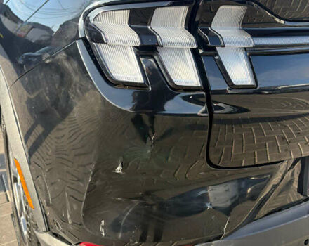 Черный Форд Mustang Mach-E, объемом двигателя 0 л и пробегом 75 тыс. км за 20300 $, фото 10 на Automoto.ua