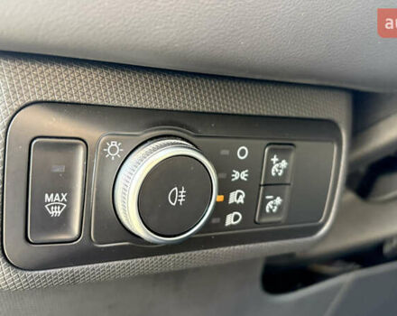 Черный Форд Mustang Mach-E, объемом двигателя 0 л и пробегом 118 тыс. км за 23000 $, фото 24 на Automoto.ua