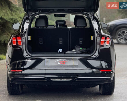 Чорний Форд Mustang Mach-E, об'ємом двигуна 0 л та пробігом 98 тис. км за 25900 $, фото 20 на Automoto.ua