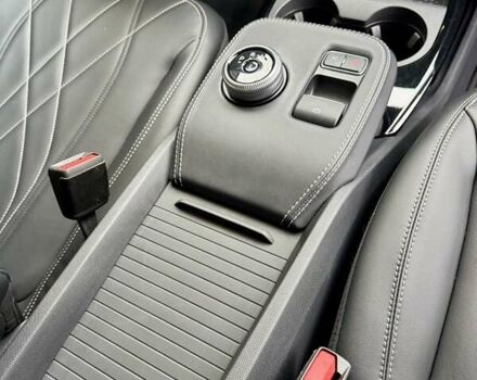 Чорний Форд Mustang Mach-E, об'ємом двигуна 0 л та пробігом 171 тис. км за 22700 $, фото 38 на Automoto.ua