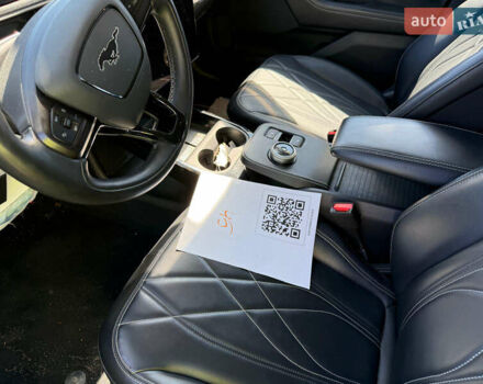 Черный Форд Mustang Mach-E, объемом двигателя 0 л и пробегом 59 тыс. км за 17000 $, фото 4 на Automoto.ua