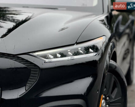 Чорний Форд Mustang Mach-E, об'ємом двигуна 0 л та пробігом 98 тис. км за 25900 $, фото 8 на Automoto.ua