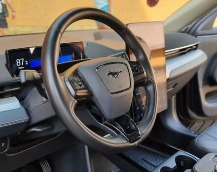 Черный Форд Mustang Mach-E, объемом двигателя 0 л и пробегом 30 тыс. км за 29900 $, фото 33 на Automoto.ua