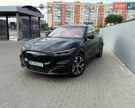 Черный Форд Mustang Mach-E, объемом двигателя 0 л и пробегом 26 тыс. км за 34000 $, фото 5 на Automoto.ua