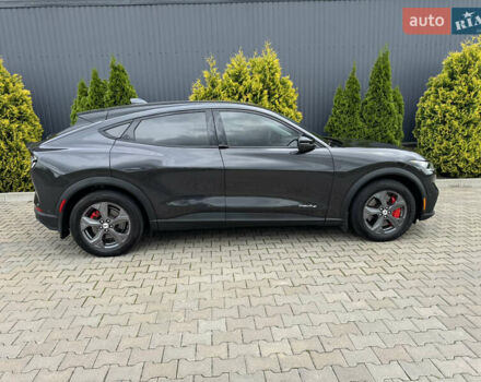 Чорний Форд Mustang Mach-E, об'ємом двигуна 0 л та пробігом 57 тис. км за 21500 $, фото 7 на Automoto.ua