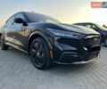 Черный Форд Mustang Mach-E, объемом двигателя 0 л и пробегом 49 тыс. км за 26600 $, фото 1 на Automoto.ua