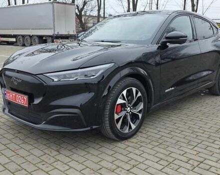 Чорний Форд Mustang Mach-E, об'ємом двигуна 0 л та пробігом 110 тис. км за 27500 $, фото 2 на Automoto.ua