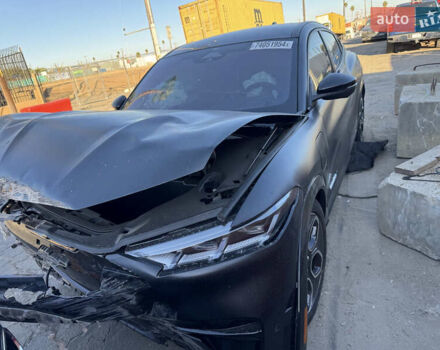 Черный Форд Mustang Mach-E, объемом двигателя 0 л и пробегом 33 тыс. км за 16000 $, фото 18 на Automoto.ua