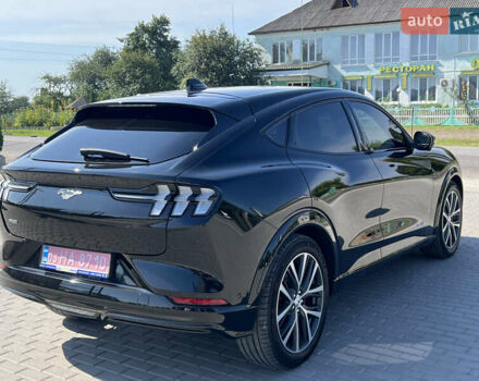 Черный Форд Mustang Mach-E, объемом двигателя 0 л и пробегом 128 тыс. км за 27469 $, фото 8 на Automoto.ua