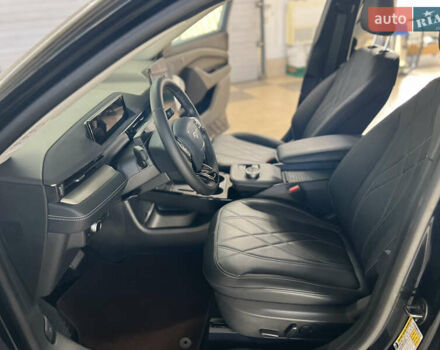 Черный Форд Mustang Mach-E, объемом двигателя 0 л и пробегом 49 тыс. км за 26600 $, фото 9 на Automoto.ua