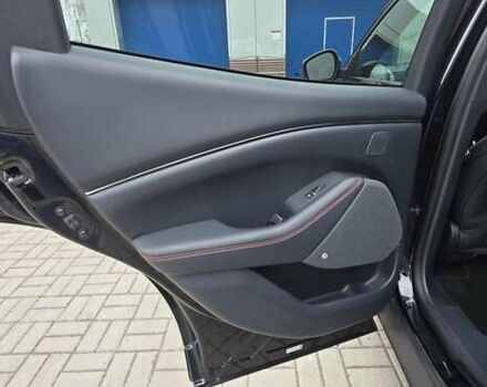 Чорний Форд Mustang Mach-E, об'ємом двигуна 0 л та пробігом 110 тис. км за 27500 $, фото 66 на Automoto.ua