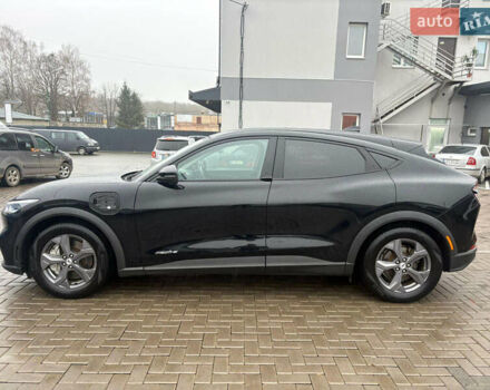 Черный Форд Mustang Mach-E, объемом двигателя 0 л и пробегом 130 тыс. км за 19300 $, фото 4 на Automoto.ua