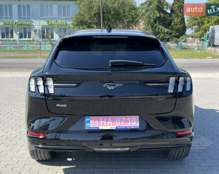 Черный Форд Mustang Mach-E, объемом двигателя 0 л и пробегом 128 тыс. км за 27469 $, фото 7 на Automoto.ua