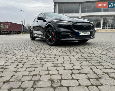 Черный Форд Mustang Mach-E, объемом двигателя 0 л и пробегом 44 тыс. км за 26500 $, фото 2 на Automoto.ua