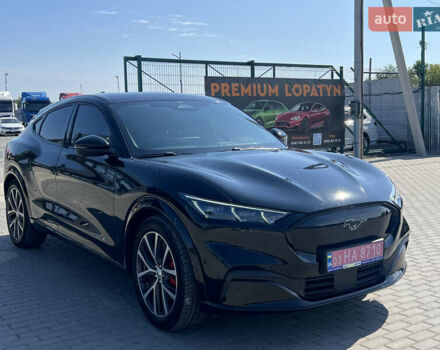 Черный Форд Mustang Mach-E, объемом двигателя 0 л и пробегом 128 тыс. км за 27469 $, фото 10 на Automoto.ua