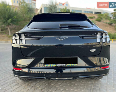 Чорний Форд Mustang Mach-E, об'ємом двигуна 0 л та пробігом 49 тис. км за 26400 $, фото 4 на Automoto.ua
