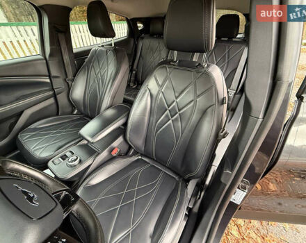 Чорний Форд Mustang Mach-E, об'ємом двигуна 0 л та пробігом 122 тис. км за 24900 $, фото 30 на Automoto.ua