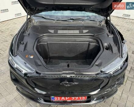Черный Форд Mustang Mach-E, объемом двигателя 0 л и пробегом 161 тыс. км за 16400 $, фото 18 на Automoto.ua