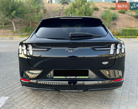 Чорний Форд Mustang Mach-E, об'ємом двигуна 0 л та пробігом 49 тис. км за 26400 $, фото 3 на Automoto.ua