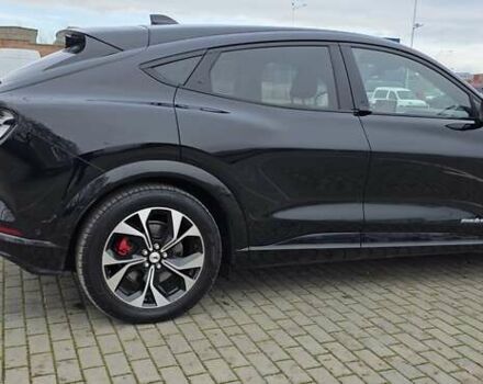 Чорний Форд Mustang Mach-E, об'ємом двигуна 0 л та пробігом 110 тис. км за 27500 $, фото 13 на Automoto.ua