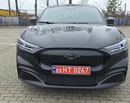 Чорний Форд Mustang Mach-E, об'ємом двигуна 0 л та пробігом 110 тис. км за 27500 $, фото 5 на Automoto.ua