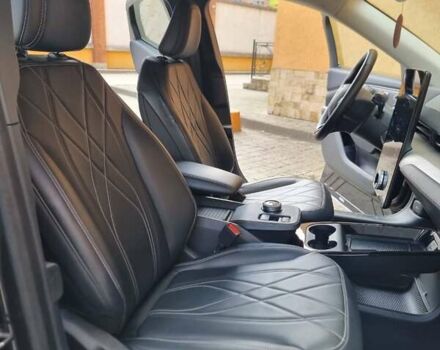 Черный Форд Mustang Mach-E, объемом двигателя 0 л и пробегом 30 тыс. км за 29900 $, фото 30 на Automoto.ua