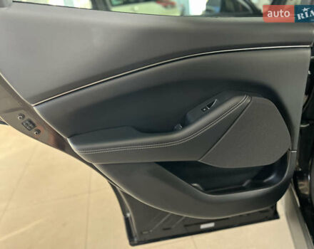 Чорний Форд Mustang Mach-E, об'ємом двигуна 0 л та пробігом 49 тис. км за 26400 $, фото 16 на Automoto.ua