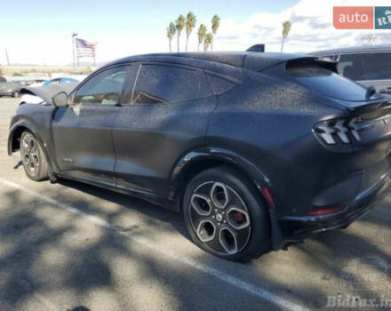 Черный Форд Mustang Mach-E, объемом двигателя 0 л и пробегом 33 тыс. км за 16000 $, фото 1 на Automoto.ua