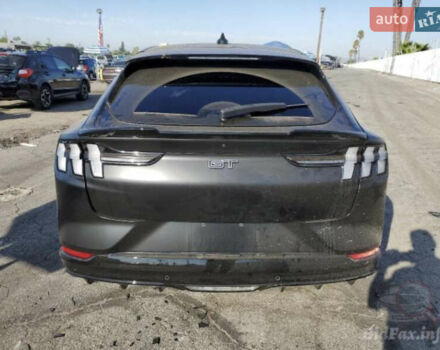 Черный Форд Mustang Mach-E, объемом двигателя 0 л и пробегом 33 тыс. км за 16000 $, фото 5 на Automoto.ua