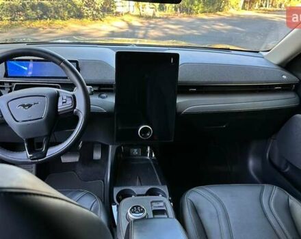 Чорний Форд Mustang Mach-E, об'ємом двигуна 0 л та пробігом 50 тис. км за 28000 $, фото 12 на Automoto.ua