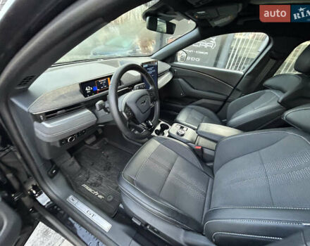 Черный Форд Mustang Mach-E, объемом двигателя 0 л и пробегом 15 тыс. км за 37000 $, фото 18 на Automoto.ua