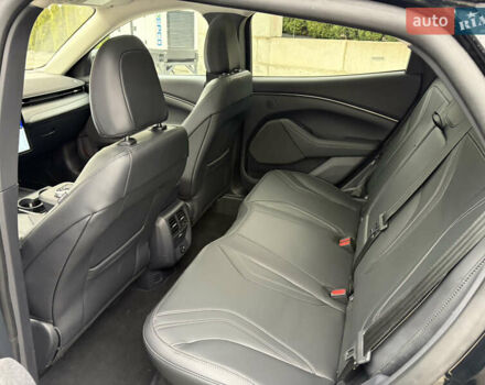 Черный Форд Mustang Mach-E, объемом двигателя 0 л и пробегом 10 тыс. км за 26999 $, фото 33 на Automoto.ua