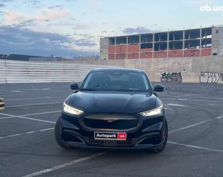 Черный Форд Mustang Mach-E, объемом двигателя 0 л и пробегом 26 тыс. км за 27590 $, фото 5 на Automoto.ua