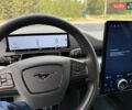 Черный Форд Mustang Mach-E, объемом двигателя 0 л и пробегом 15 тыс. км за 29999 $, фото 12 на Automoto.ua