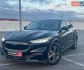 Черный Форд Mustang Mach-E, объемом двигателя 0 л и пробегом 26 тыс. км за 27590 $, фото 1 на Automoto.ua