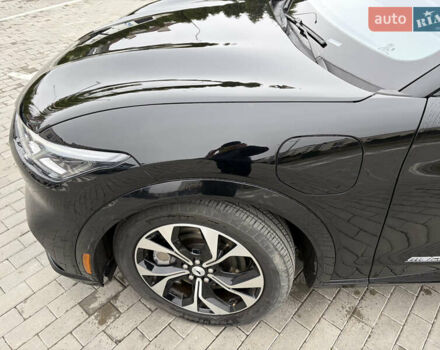 Черный Форд Mustang Mach-E, объемом двигателя 0 л и пробегом 10 тыс. км за 26999 $, фото 25 на Automoto.ua