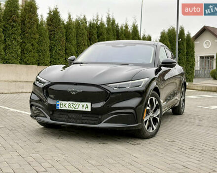 Черный Форд Mustang Mach-E, объемом двигателя 0 л и пробегом 10 тыс. км за 26999 $, фото 1 на Automoto.ua