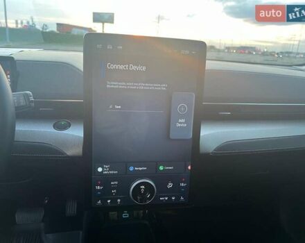 Черный Форд Mustang Mach-E, объемом двигателя 0 л и пробегом 26 тыс. км за 27590 $, фото 27 на Automoto.ua