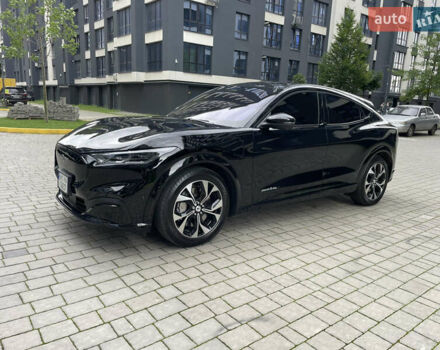 Черный Форд Mustang Mach-E, объемом двигателя 0 л и пробегом 17 тыс. км за 29999 $, фото 1 на Automoto.ua
