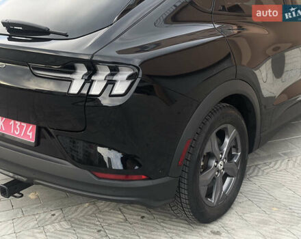 Чорний Форд Mustang Mach-E, об'ємом двигуна 0 л та пробігом 14 тис. км за 24000 $, фото 26 на Automoto.ua