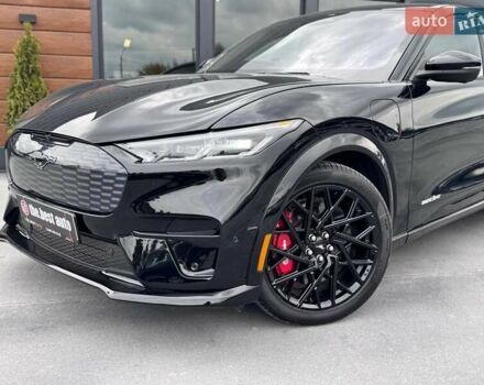 Форд Mustang Mach-E 2023 в Ровно на Automoto.ua Черный Форд Mustang Mach-E, объемом двигателя 0 л и пробегом 11 тыс. км за 36000 $, фото 5 на Automoto.ua