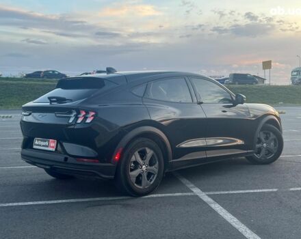 Черный Форд Mustang Mach-E, объемом двигателя 0 л и пробегом 26 тыс. км за 27590 $, фото 12 на Automoto.ua