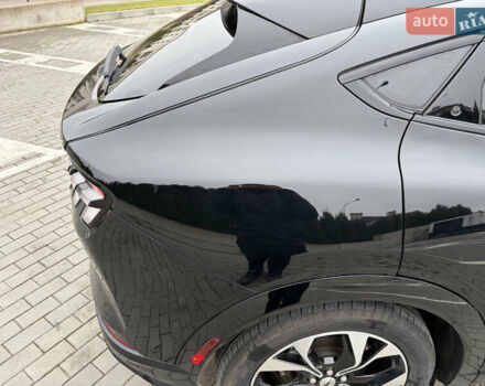 Черный Форд Mustang Mach-E, объемом двигателя 0 л и пробегом 10 тыс. км за 26999 $, фото 20 на Automoto.ua