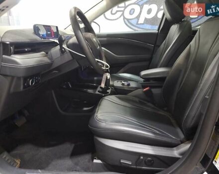 Чорний Форд Mustang Mach-E, об'ємом двигуна 0 л та пробігом 45 тис. км за 13200 $, фото 6 на Automoto.ua