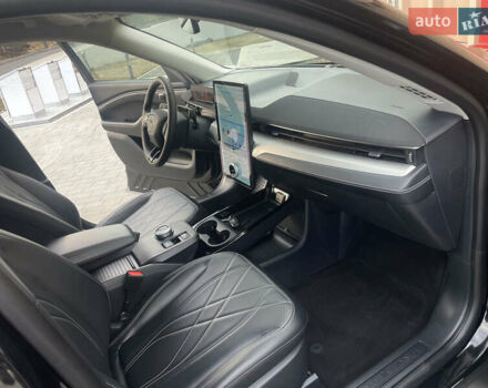 Чорний Форд Mustang Mach-E, об'ємом двигуна 0 л та пробігом 14 тис. км за 24000 $, фото 55 на Automoto.ua