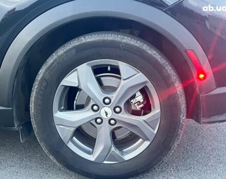 Черный Форд Mustang Mach-E, объемом двигателя 0 л и пробегом 26 тыс. км за 27590 $, фото 8 на Automoto.ua